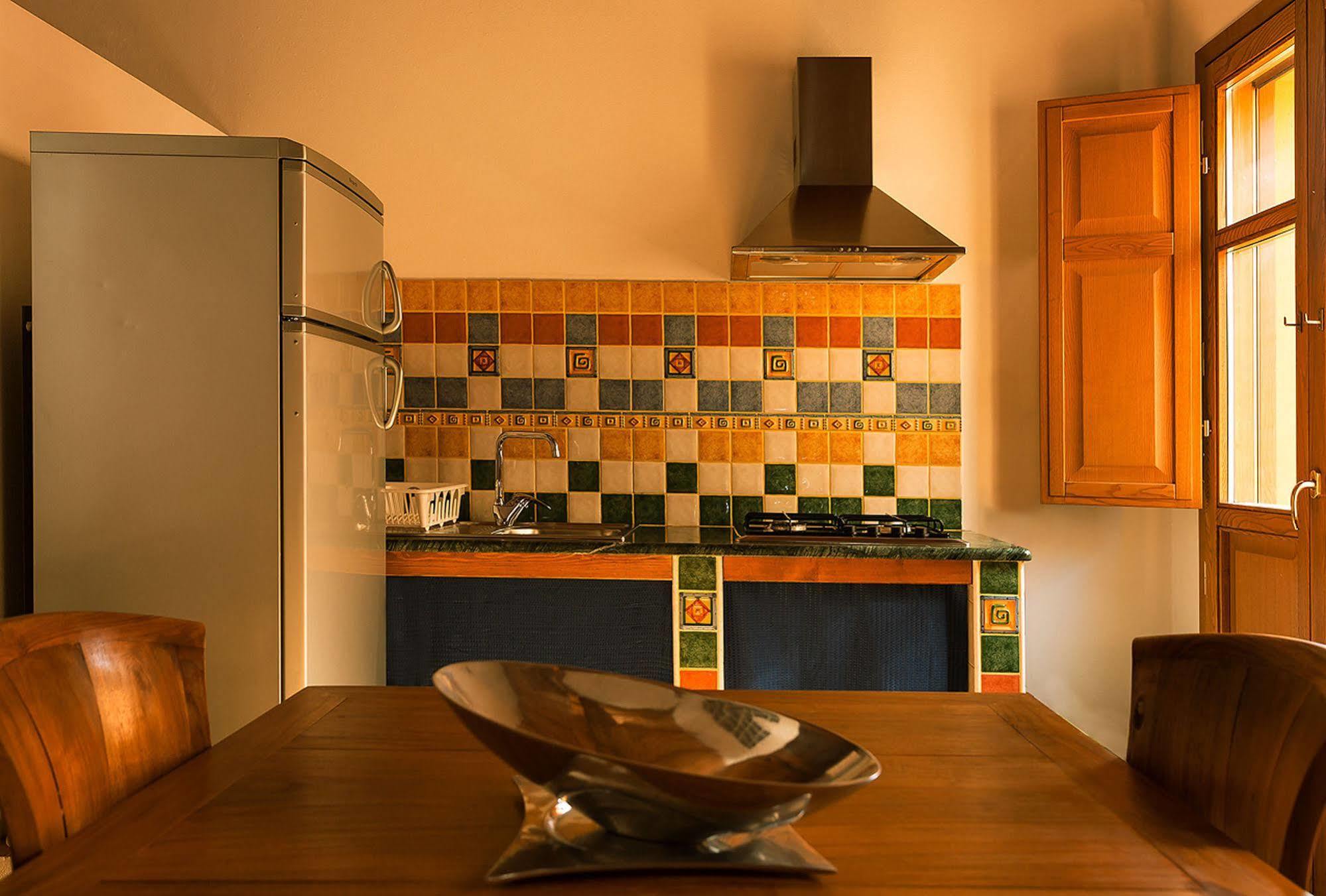 Le Tre Case Cagliari Extérieur photo